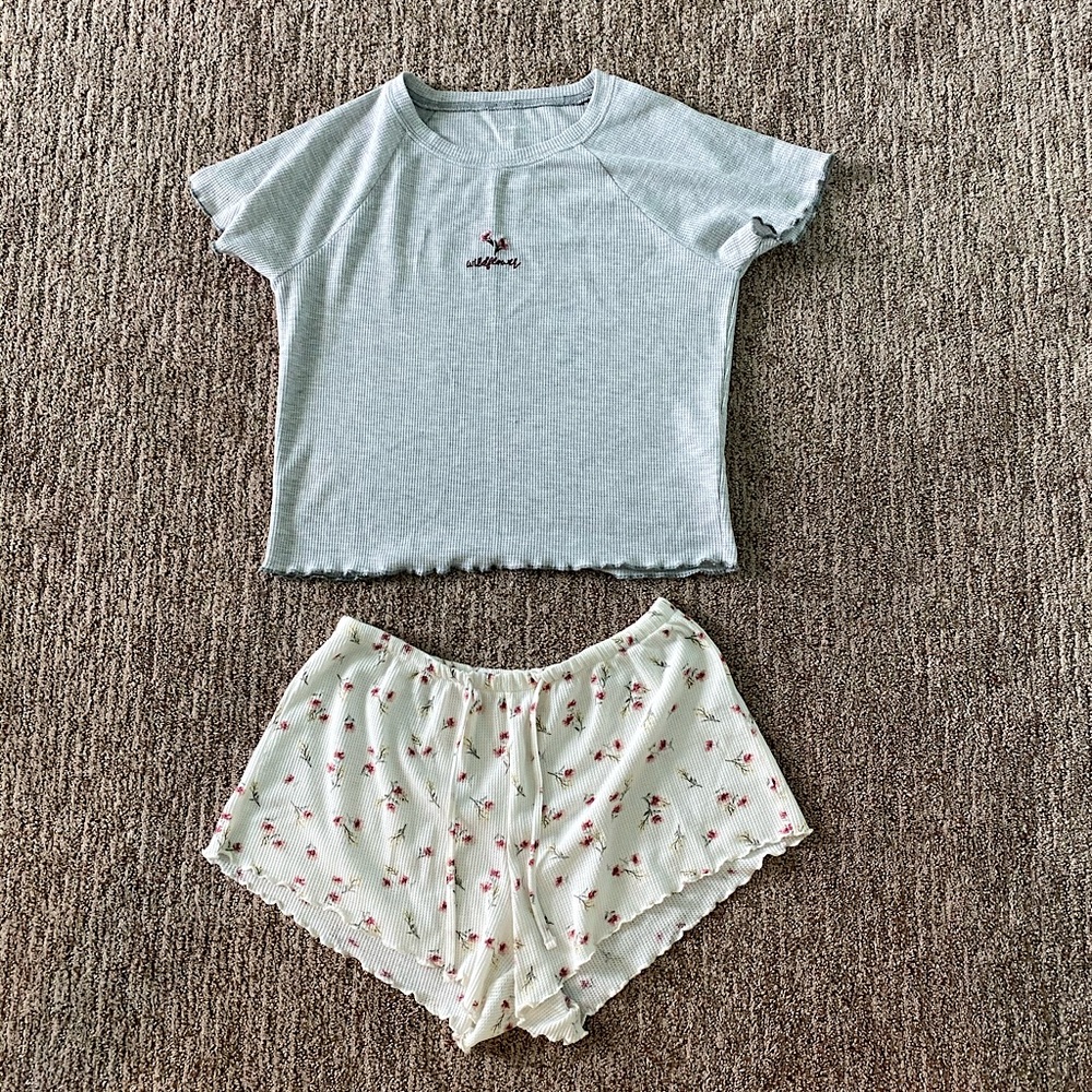 Never Used Hollister Pajama Set